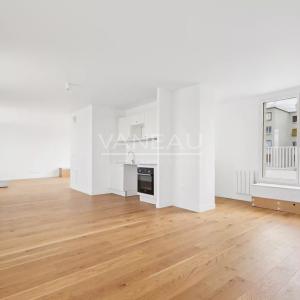 Issy-les-Moulineaux - Appartement familial dernier étage avec te