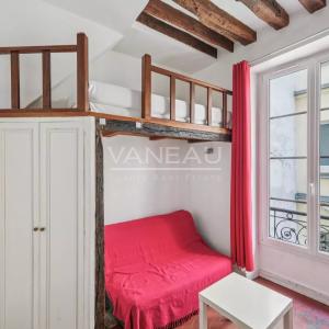 Paris 4ème - MUSEE CARNAVALET- STUDIO