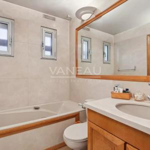 Paris VIIe - Breteuil Invalides - étage élevé avec vue dégagée