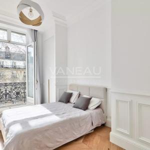 PARIS VIIIe - Faubourg du Roule