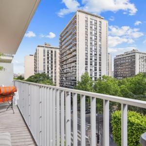 Boulogne Nord - Trois pièces avec balcon terrasse - Résidence 20