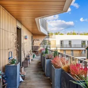 BOULOGNE - ETAGE ELEVE - BALCON TERRASSE