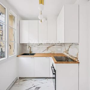 Boulogne - En étage avec ascenseur - Charme de l'ancien