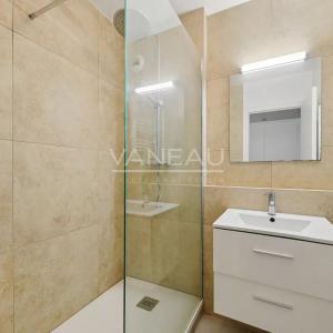 PARIS XVe Saint-Lambert - Bel appartement familial au dernier ét