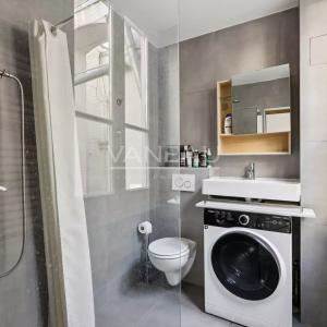 PARIS XVIe - Victor Hugo - Bel appartement dernier étage, vue To