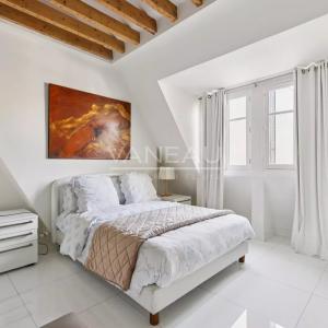 PARIS XVIe - Victor Hugo - Bel appartement dernier étage, vue To