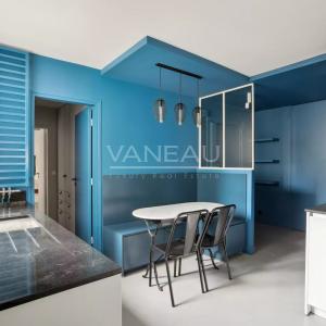 Paris VII – Appartement Vide entièrement rénové avec terrasse – 