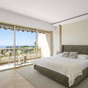 Cannes Californie-Appartement 5 pièces vue Mer