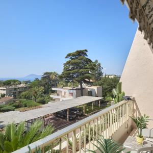 Cannes Californie-Appartement 5 pièces vue Mer