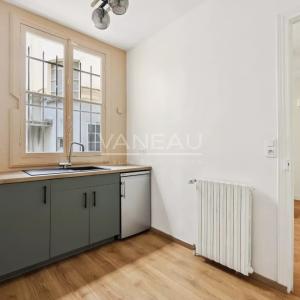 Paris XVe - Necker : Appartement 3 pièces en rez-de chaussée - H