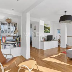 Boulogne Billancourt, Appartement familial en dernier étage avec