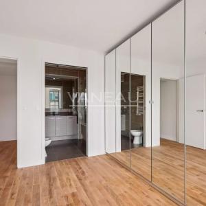 BOULOGNE - ETAGE ELEVE - TERRASSE