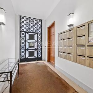 PARIS XVe : Cambronne / Champs de Mars - Appartement 2 /3 pièces