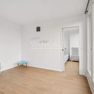 PARIS V - Appartement 2 pièces vue dégagée