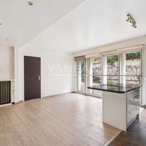 BOIS DE BOULOGNE 2 PIECES VUE JARDIN