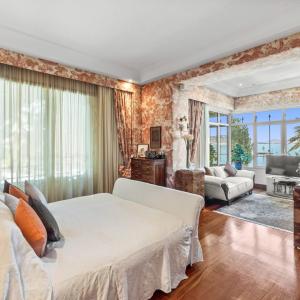 Cap D'Antibes, Chateau de la Vigie à Vendre