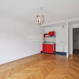 Paris VII eme - Studio proche Bon Marché