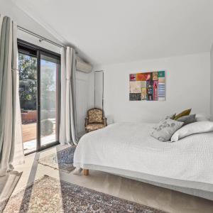 Mougins - Villa Vue Mer à Vendre