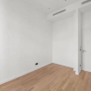 Cannes Banane : Appartement 3 pièces  dans un immeuble entièreme