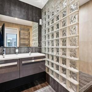 Paris XVe - Charles Michels - Vue Seine et Tour Eiffel