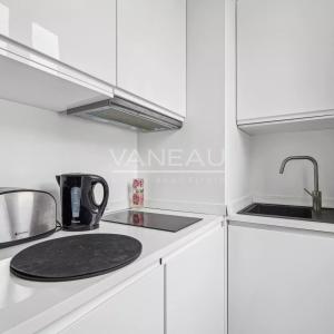 Paris XIVe - Joli deux pièces en dernier étage - Vue dégagée sur