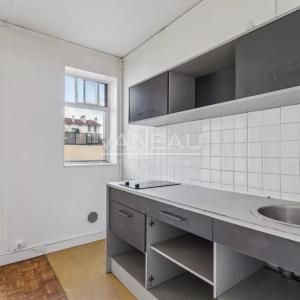Paris XVe, grand studio 34.38 m² avec balcon