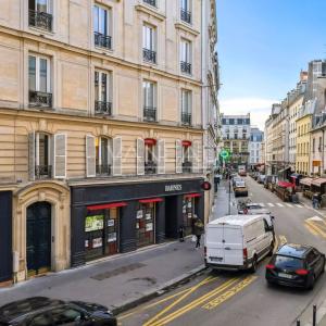 PARIS XIe - Ledru-Rollin/ rue de Charonne - Studio -