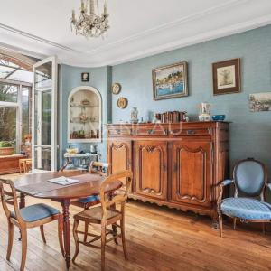 Sèvres - Quartier Brancas, rive droite - Maison meulière classée