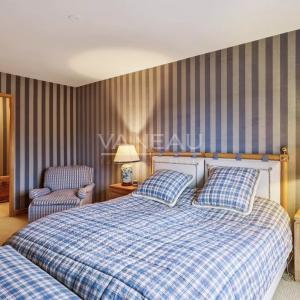 Paris VIIe - Breteuil Invalides - Etage élevé avec vue dégagée