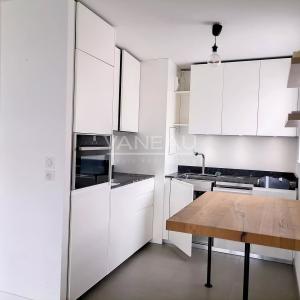 Appartement deux pièces entièrement rénové