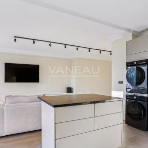 Paris XVIe - Vue tour Eiffel.