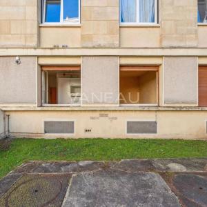 Paris 15e  Lourmel - 4 pièces sur jardin baigné de soleil !