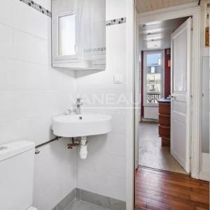 PARIS XVème Nord – Place du commerce 2/3 pièces – Vue dégagée to