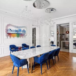 Paris XVIe - Place Victor Hugo - Exclusivité