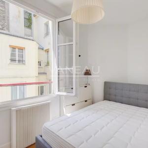 PARIS 7 - Le Bon Marché - dernier étage - une chambre