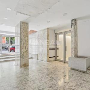 Paris XVIe - Place Victor Hugo - Studio sur jardin