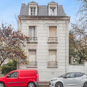 Paris XIIe - Bel-Air - Hôtel particulier avec jardin de 280 m2