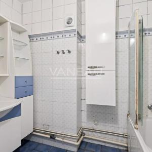 Paris XVI- Auteuil Sud - Appartement familial - étage élevé.