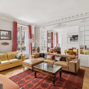 Paris IXe - rue de Liège - 6 pièces, 4 chambres - Standing