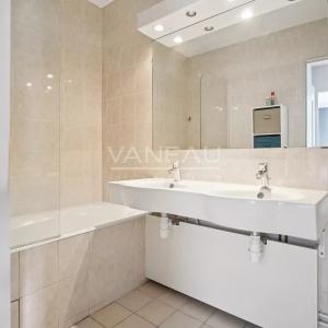 Boulogne - Duplex au dernier étage avec terrasses