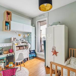 Boulogne - Etage élevé - Balcon terrasse