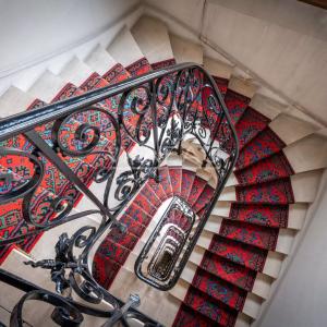 Paris XVIe Trocadéro - Vue tour Eiffel  Appartement Familial et 