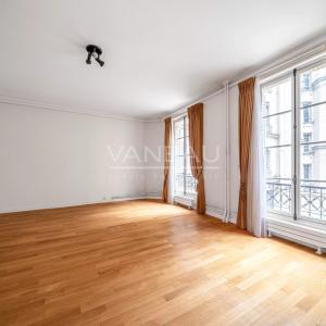 Paris XVIe Trocadéro - Vue tour Eiffel  Appartement Familial et 