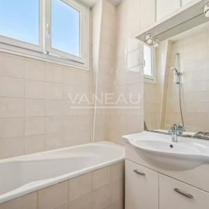 Paris XVe - Sèvres Lecourbe - Appartement lumineux en étage élev