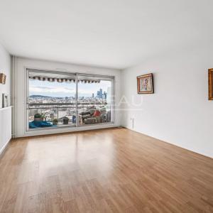 Paris XVIIe/Neuilly - Etage élevé avec terrasse et vue panoramiq