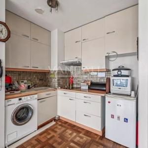 Paris XVIIe/Neuilly - Etage élevé avec terrasse et vue panoramiq