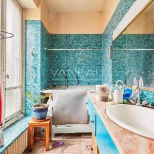 Paris XIIe - Bel-Air - Hôtel particulier avec jardin de 280 m2