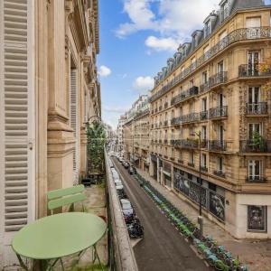 PARIS VIII - SAINT PHILIPPE DU ROULE