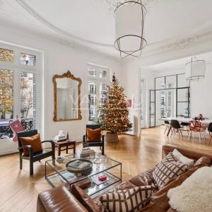 PARIS VIII - SAINT PHILIPPE DU ROULE