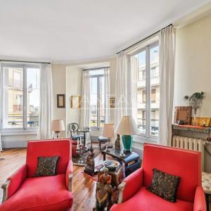 Exclusivité Paris XVIe - Place de Mexico - Appartement en étage 